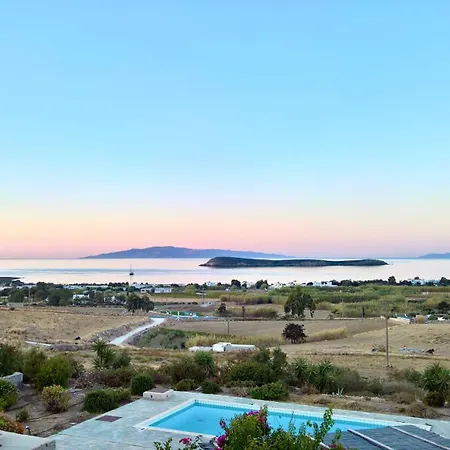 Anastasia * Chrisi Akti (Paros)